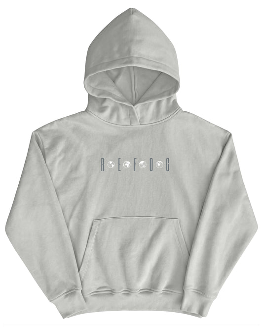 Connection Hoodie Grey de Refog en look completo frontal para mostrar fit, volumen y caída.