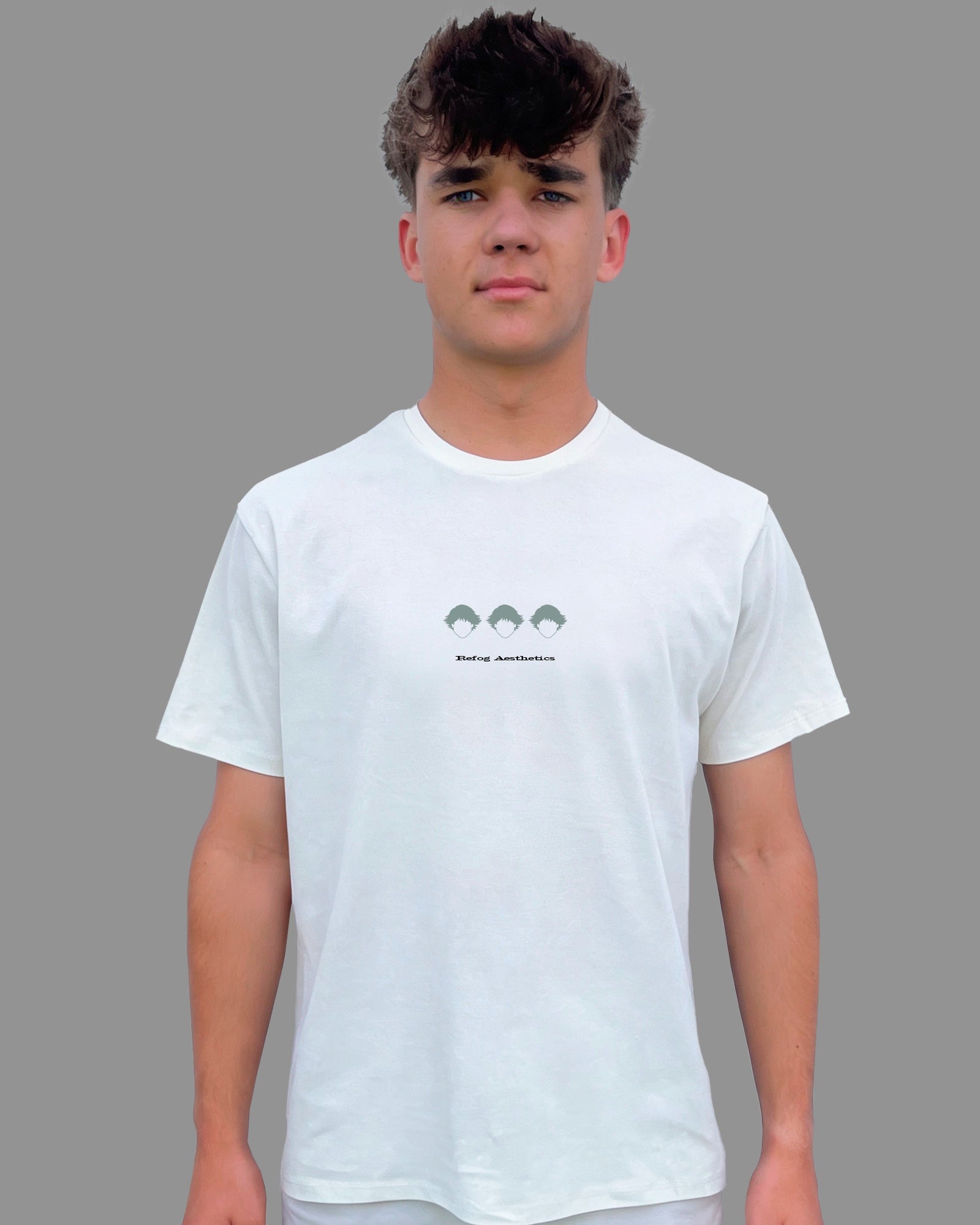 Camiseta Regular Logo Tee Off White de Refog en look frontal masculino